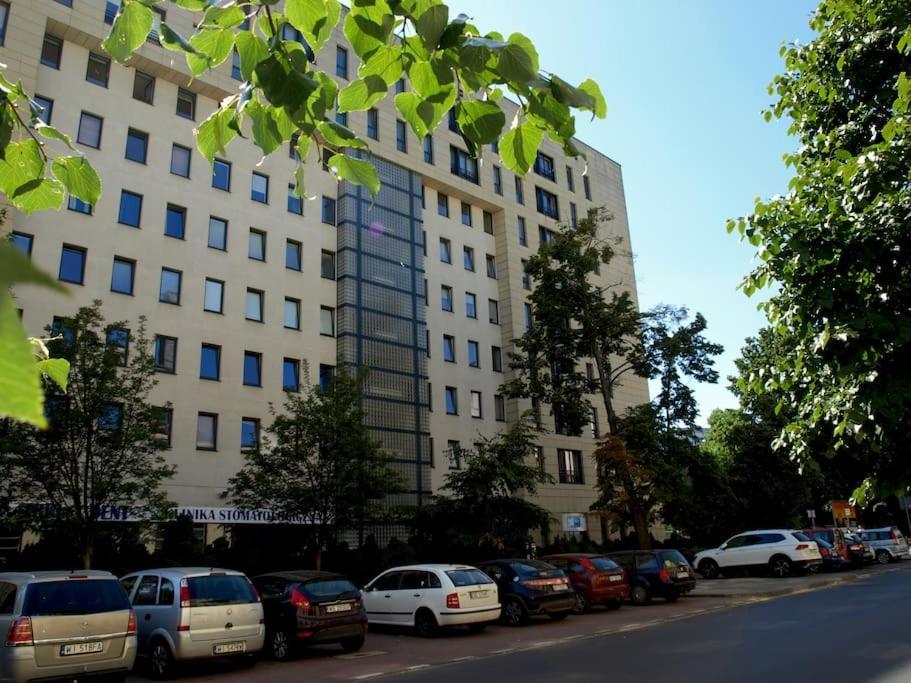 ワルシャワSpacious Quiet Apt Close To The Belvedere Palaceアパートメント エクステリア 写真