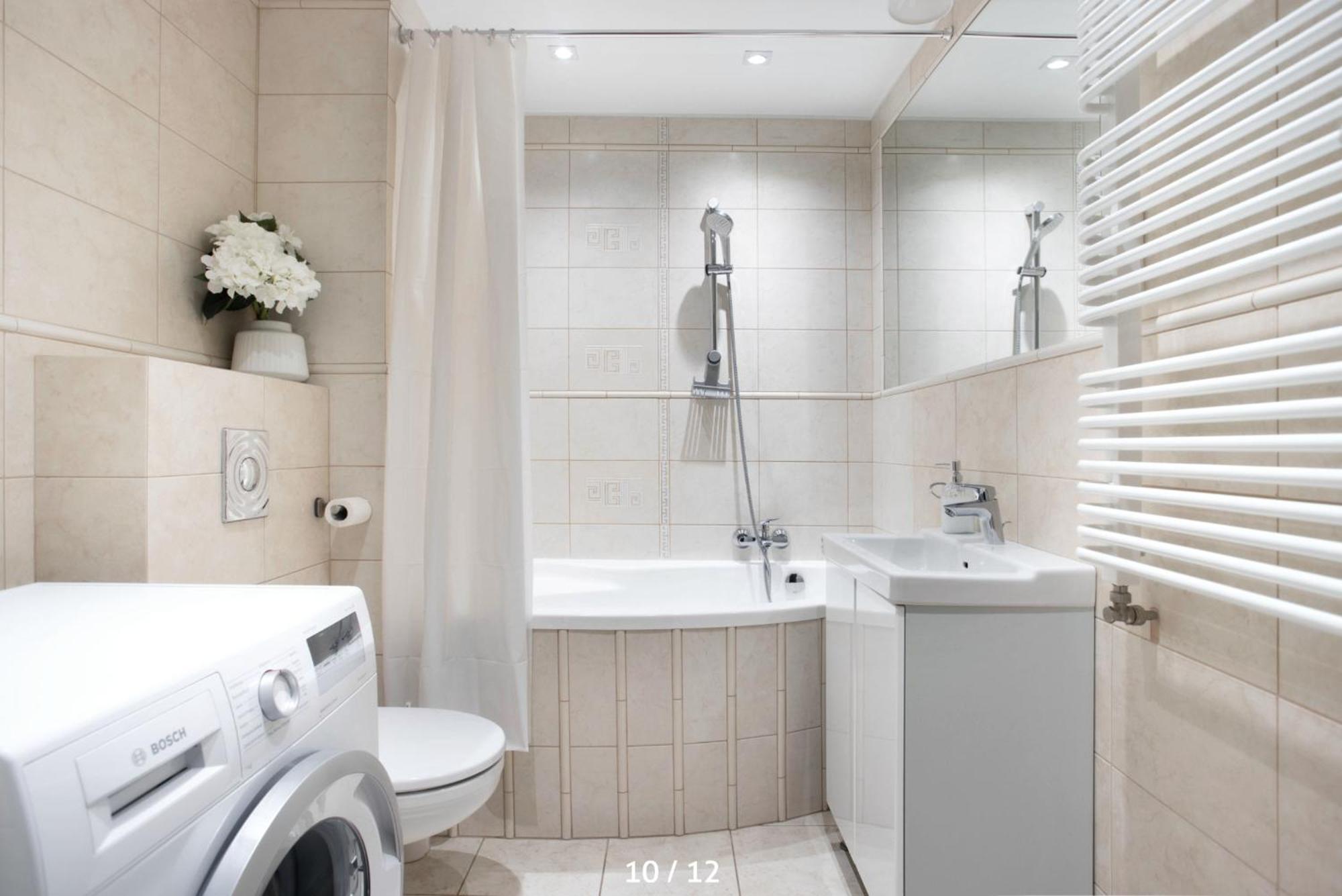 ワルシャワSpacious Quiet Apt Close To The Belvedere Palaceアパートメント エクステリア 写真