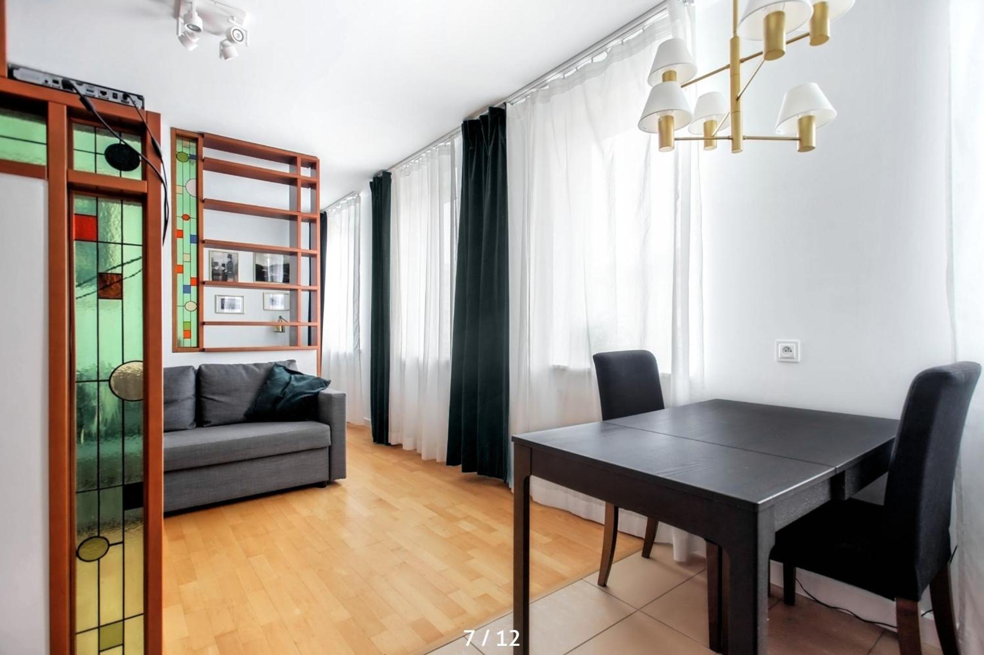 ワルシャワSpacious Quiet Apt Close To The Belvedere Palaceアパートメント エクステリア 写真